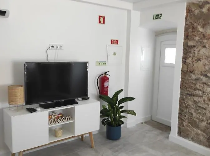 Casa Da Maria By Viva A Vida - Alojamentos & بيت للعطل *